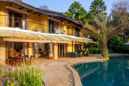 Bougainvillea Retreat image 8