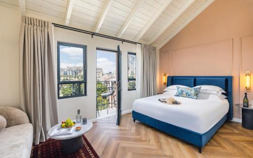 Villa Albi - Machne Yehuda Hotel - Tap to explore photos