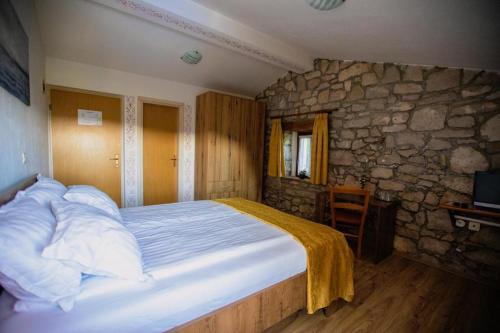 Double Room room in Villa Calussovo