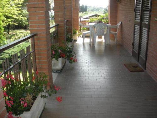 Erkély/terasz, Agriturismo Le Rose in Casamaggiore