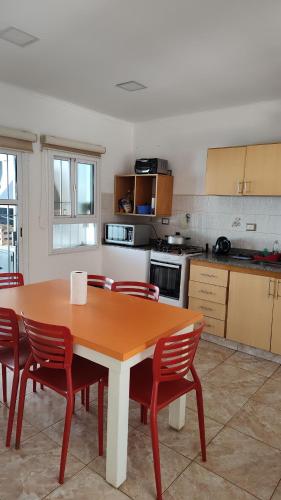 Three-Bedroom House image 2