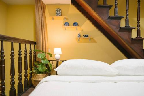 Unique, private, quiet, on the most beautiful street in Hanoi