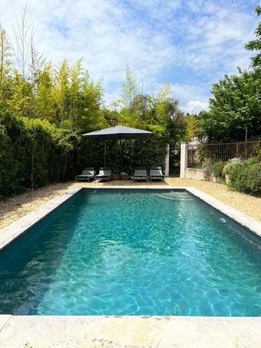 Villa de charme, avec piscine, 6 personnes - Location saisonnière - Éguilles