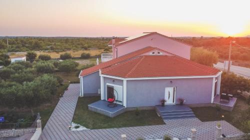 Apartmani Toni in Drniš