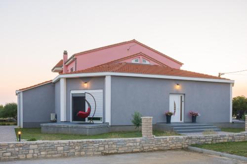 Apartmani Toni in Drniš