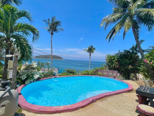 Nearby attraction, Naiharn On the Rock Resort in Nai Harn Beach