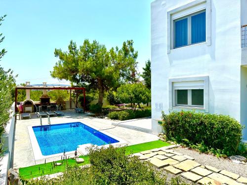  Villa Papagiorgio Luxury and Harmony in Gennadi