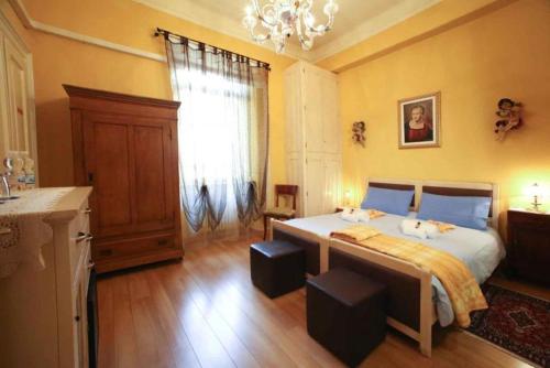 Double or Twin Room with Private Bathroom