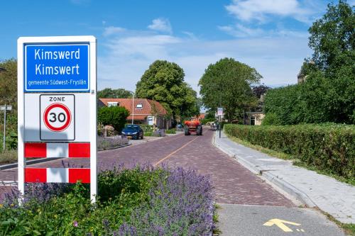 Appartement de Dageraad in monumentale boerderij