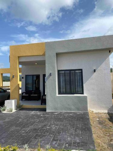 Comfortable Vacation Home 2