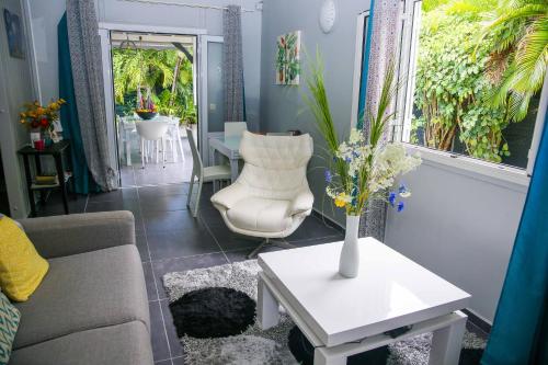 Two-Bedroom House image 10