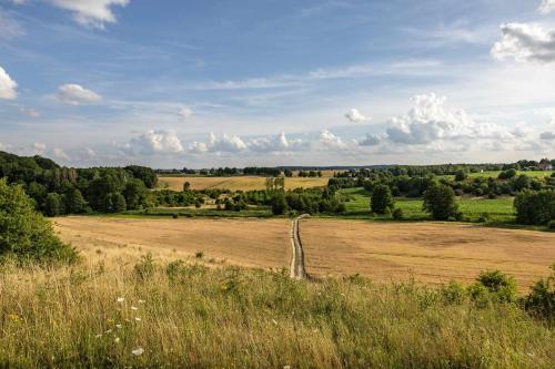 Iekārtas, Jurtowe Wzgórze Glamping (Jurtowe Wzgorze Glamping) in Grabin