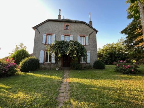 Le CASTELOU d'IDA - Location saisonnière - Saint-Julien-Gaulène