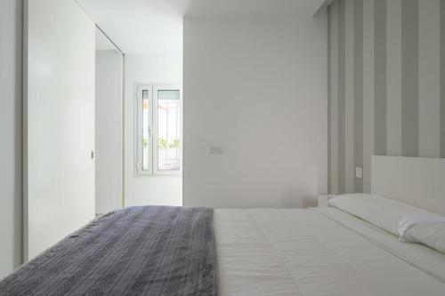 Three-Bedroom Bungalow image 10
