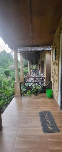 Балкон/тераса, Bardia Wildlife Resort in Thakudwara