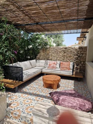 Magnifique Villa avec Piscine en Provence in Verquieres (Provence-Alpes-Cote d'Azur)