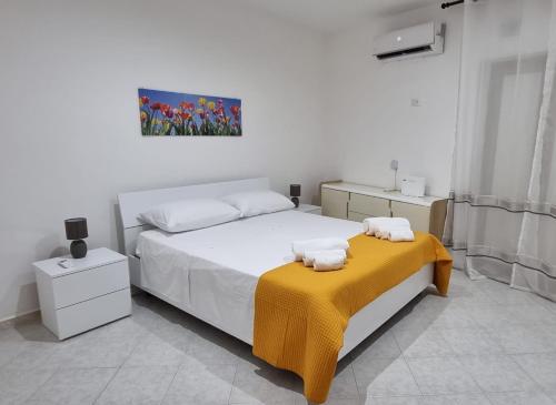 La casa del Vescovo, Trapani