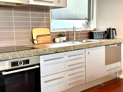 Petone - Central and Spacious, Lower Hutt (zdjęcie 4)