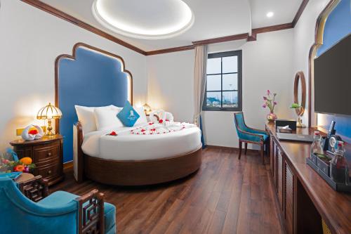 room detail thumbnail 1
