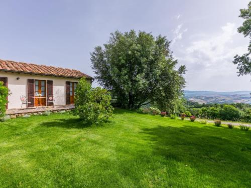  Holiday Home Ciliegiolo by Interhome in Colle Massari