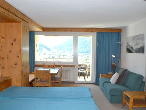  Apartment Guardaval - Utoring-7 by Interhome in Davos