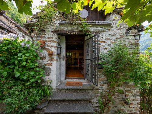 Chalet Il Gianlupo by Interhome in Bognanco