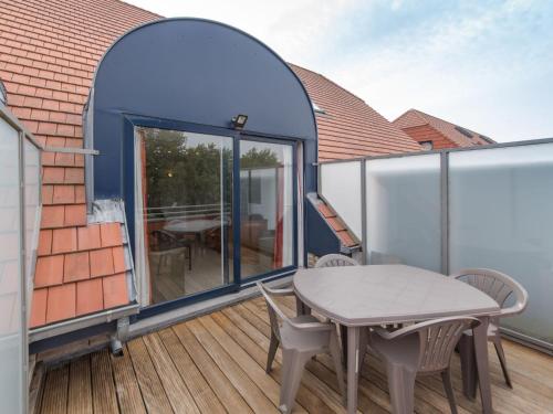 Apartment Ref- 37 by Interhome in Bredene