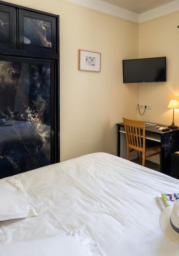 Logis Hotel Le Provencal - main image