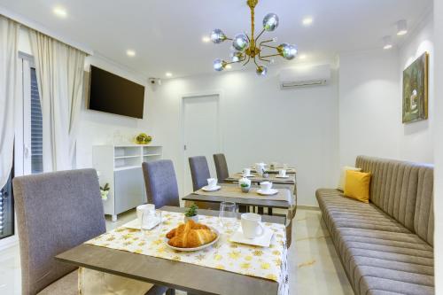 Luxury bed & breakfast rooms Irini, in the heart of Split