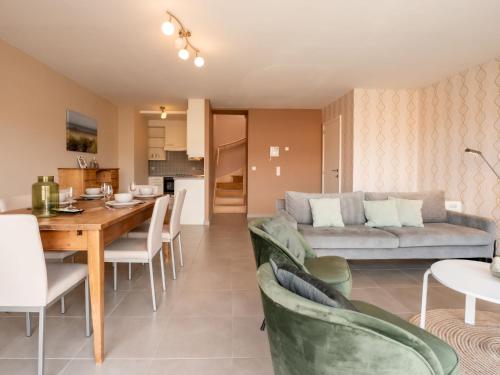 Apartment Zandloper II with balcony by Interhome in Bredene