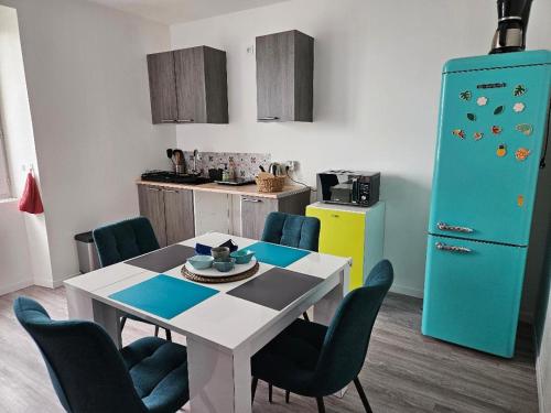 Appartement 4 personnes vue mer à Santec au pied de la plage du Dossen - Chambre d'hôtes - Santec