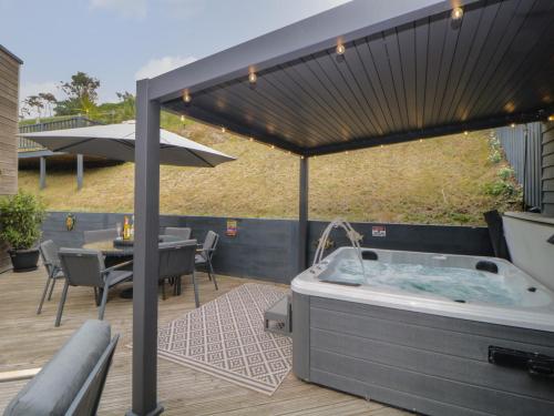 A szálláshely kívülről, 12 Beachdown in Bigbury