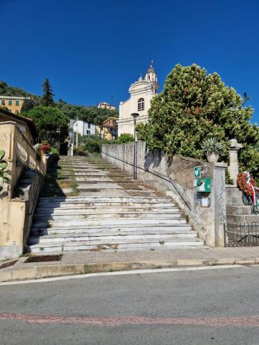 Giardino panoramico sul mare, un angolo di liguria