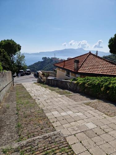 Giardino panoramico sul mare, un angolo di liguria