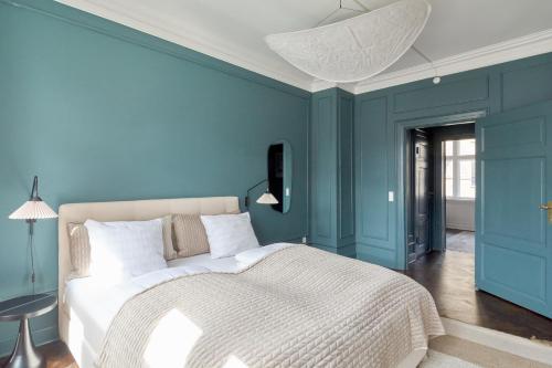 EXTREME luxury Apt - Heart of Copenhagen - Private Balcony - image 13