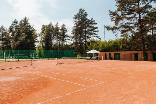 Jabłoń Lake Resort - image 14