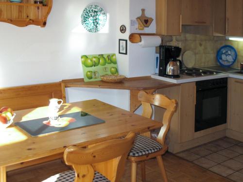 Apartment Kunzhof-5 by Interhome in Treffen Am Ossiacher See