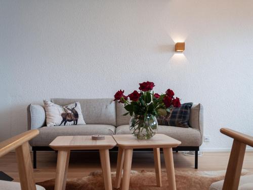 Apartment Haut de Cry 16 by Interhome in Нанда