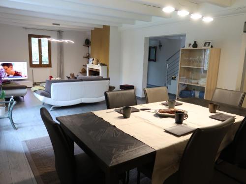 Apartment L'Avenir-2 by Interhome – khách sạn tại Presinge