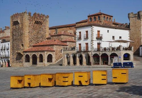 Tu alojamiento en Cáceres