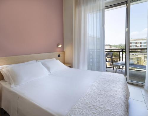 Hotel Constellation Room Type - Classic Double Room