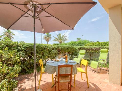 Apartment Les Vagues by Interhome - Location saisonnière - Saint-Cyr-sur-Mer