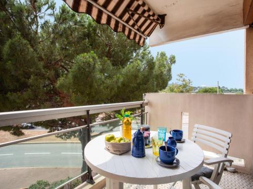 Studio Le Tiercé by Interhome - Location saisonnière - Cagnes-sur-Mer