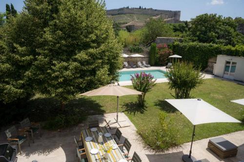 Unique Villa in Famous Provence Historic Village gîte à louer Villeneuve-lès-Avignon