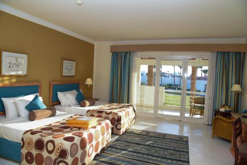 Executive Bungalow image 2