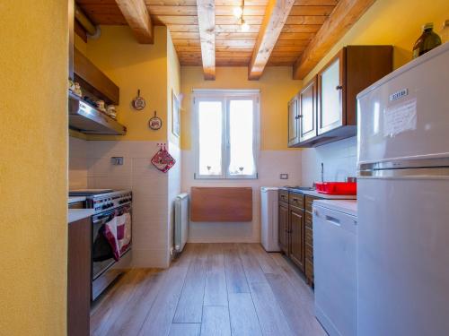 Apartment Giovanna by Interhome in Panicagliora