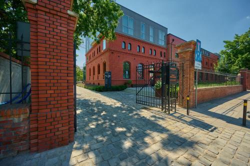 PIEKARNIA Żywa Kultura Atmospheric Apartments in Wrocław by Noclegi Renters, Wrocław (photo 6)