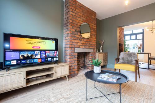 Stunning Scandi Abode in Manchester Parking, Manchester (photo 10)