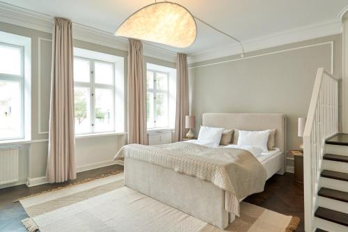 Copenhagen's Finest - 220SQM Luxury Apt - City Center! - image 8