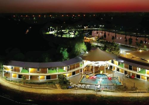 Exterior view, Hi Creek Resort in Nong Bua Lam Phu